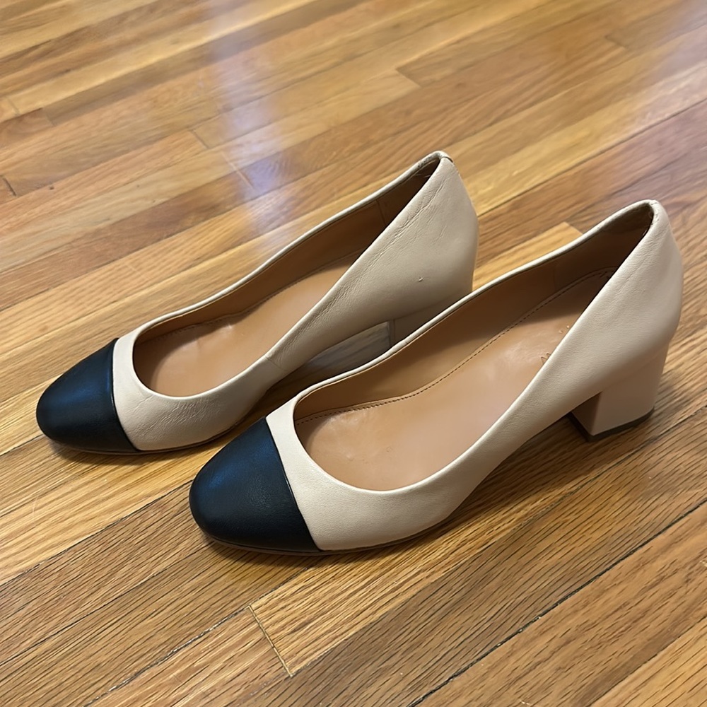 J.crew Bryn tan and black cap toe heel size 6.5